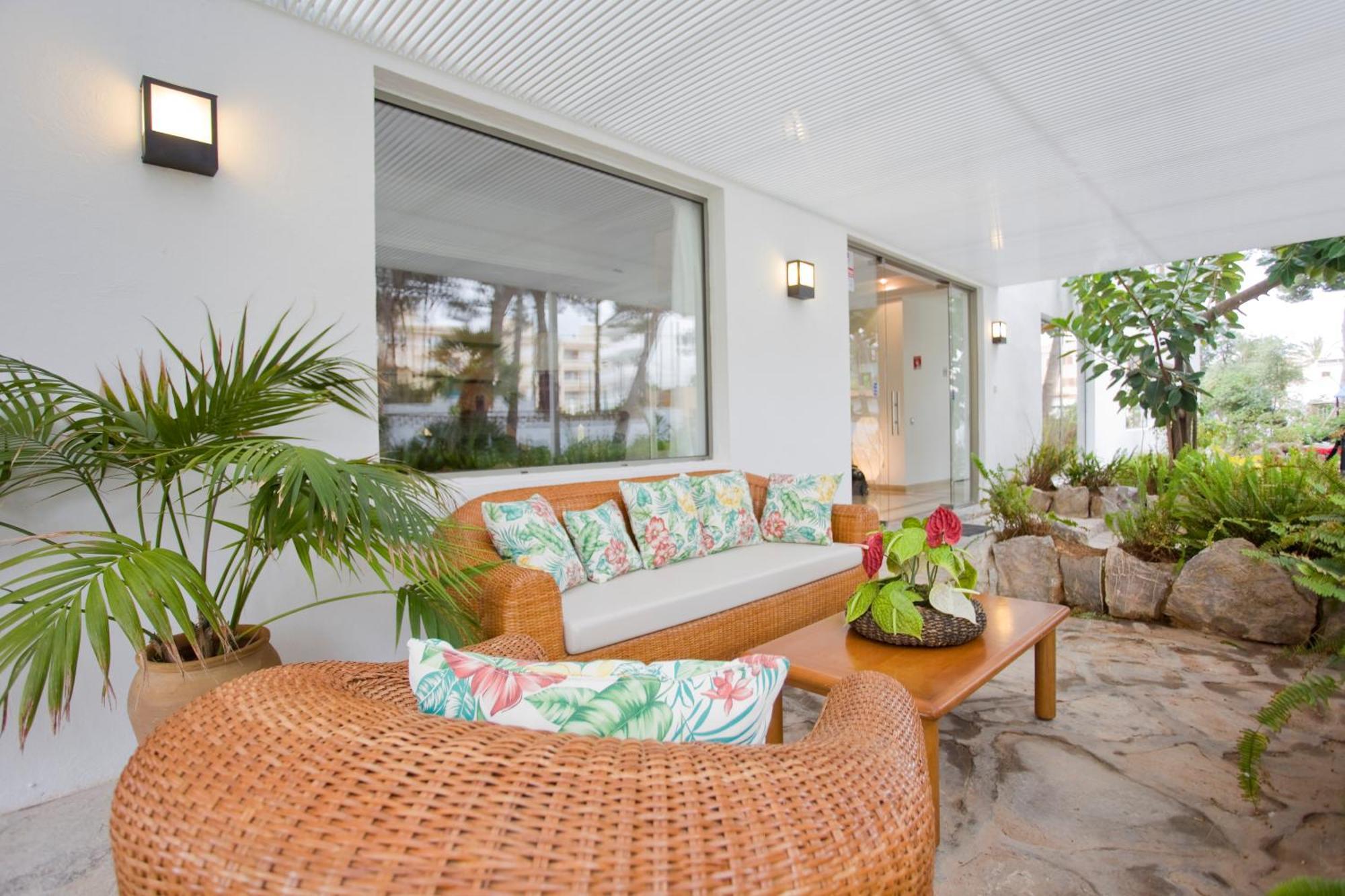 Petit Garden Hotel By Flacalco カラ・ラトハダ エクステリア 写真